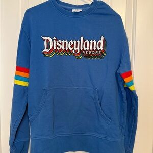 Authentic adult Disneyland Sweatshirt size M